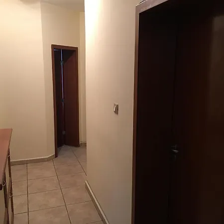 Quiet And Comfortable Appartement