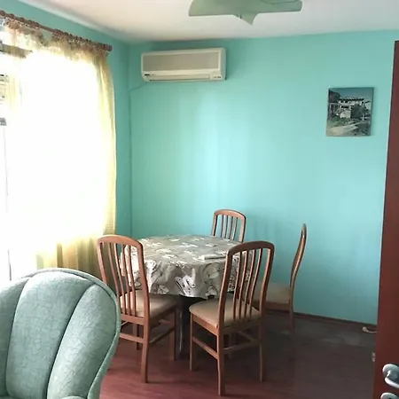 Quiet And Comfortable Appartement